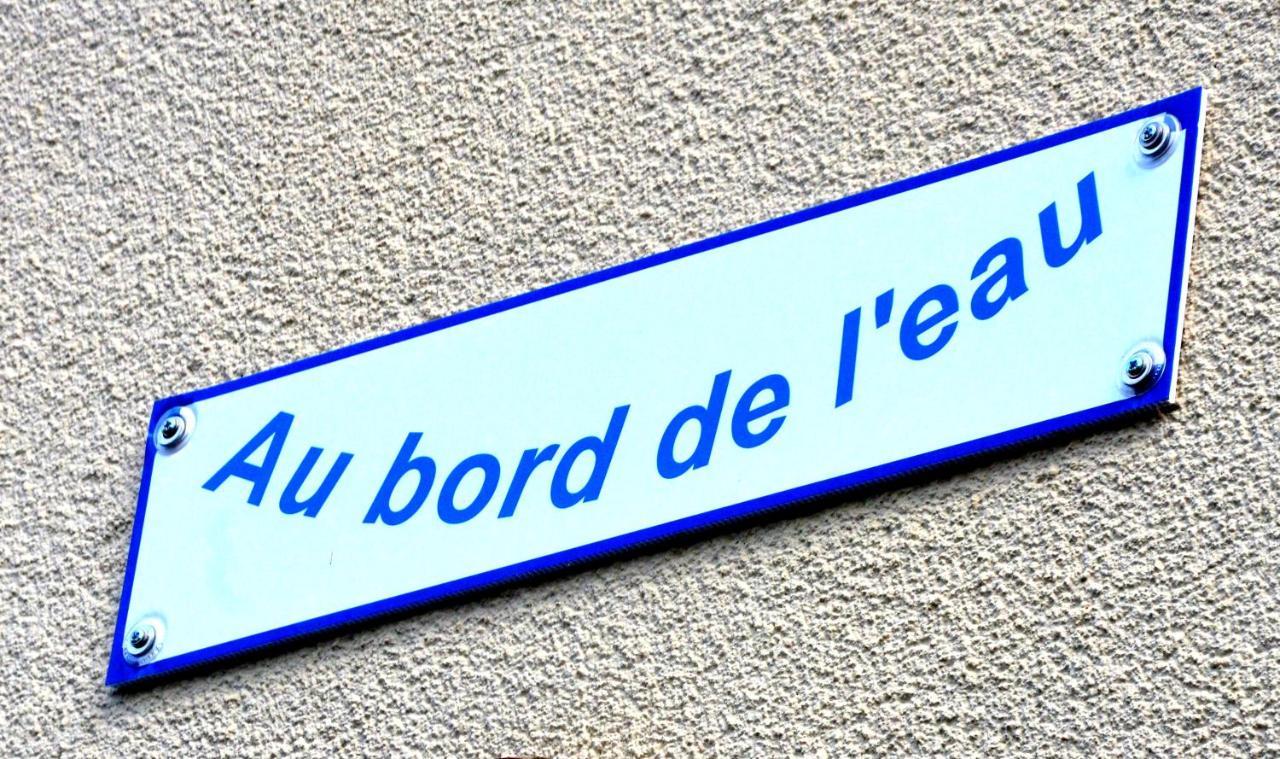 Gite Au Bord De L'Eau Jusqu'A 8 Personnes Chambon-sur-Voueize Dış mekan fotoğraf